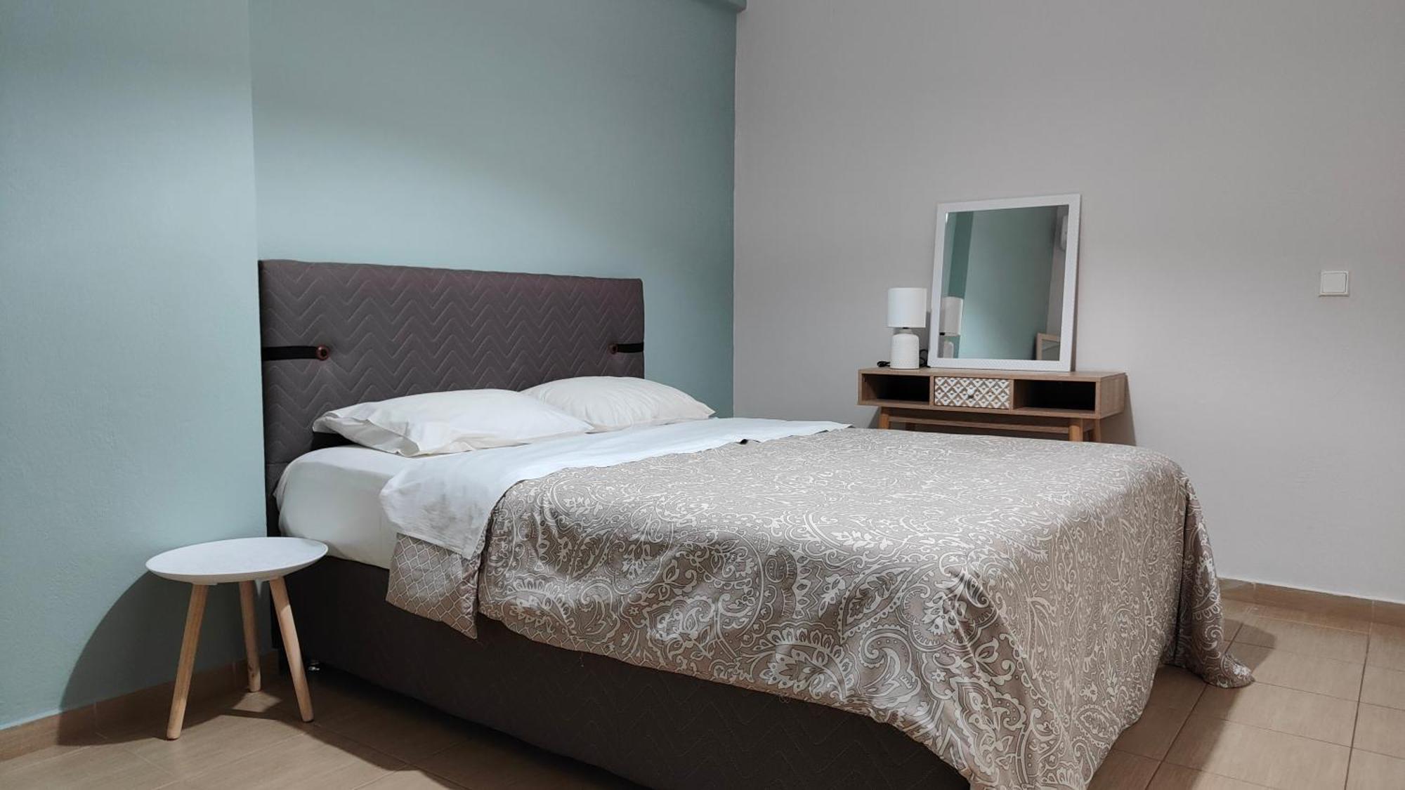 Rock & Roll 1 - Modern Apartment In Trikala Luaran gambar