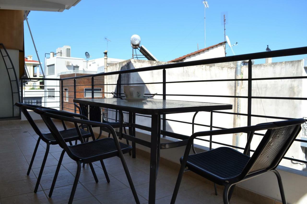 Rock & Roll 1 - Modern Apartment In Trikala Luaran gambar